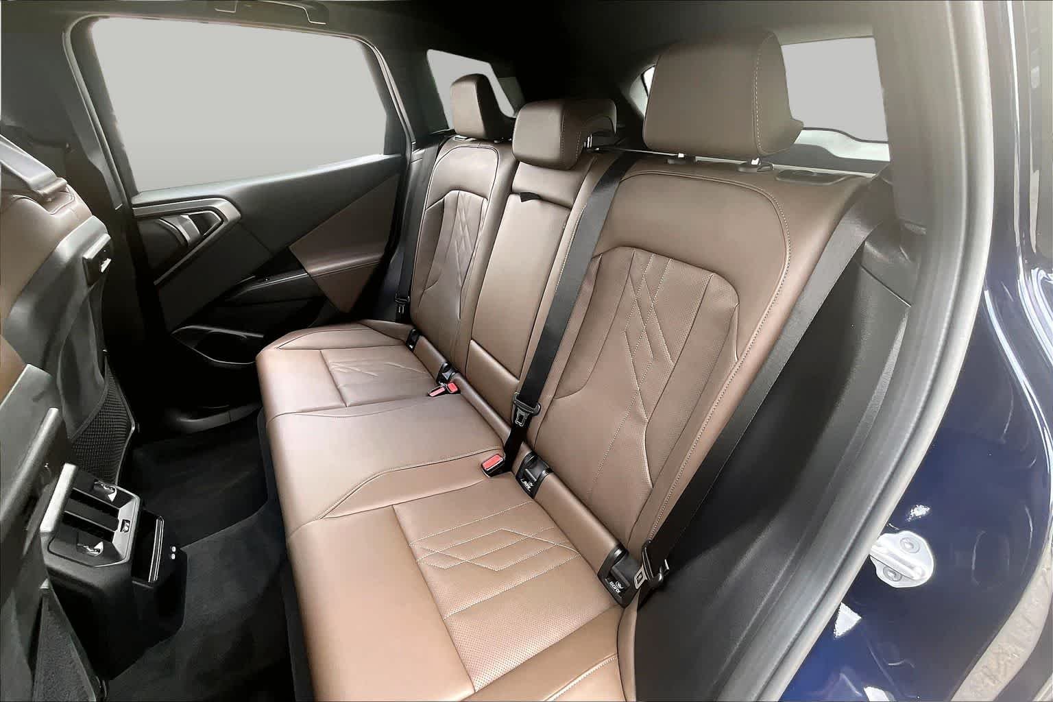 Used 2026 Tanzanite Blue II Metallic BMW 30 xDrive image 18