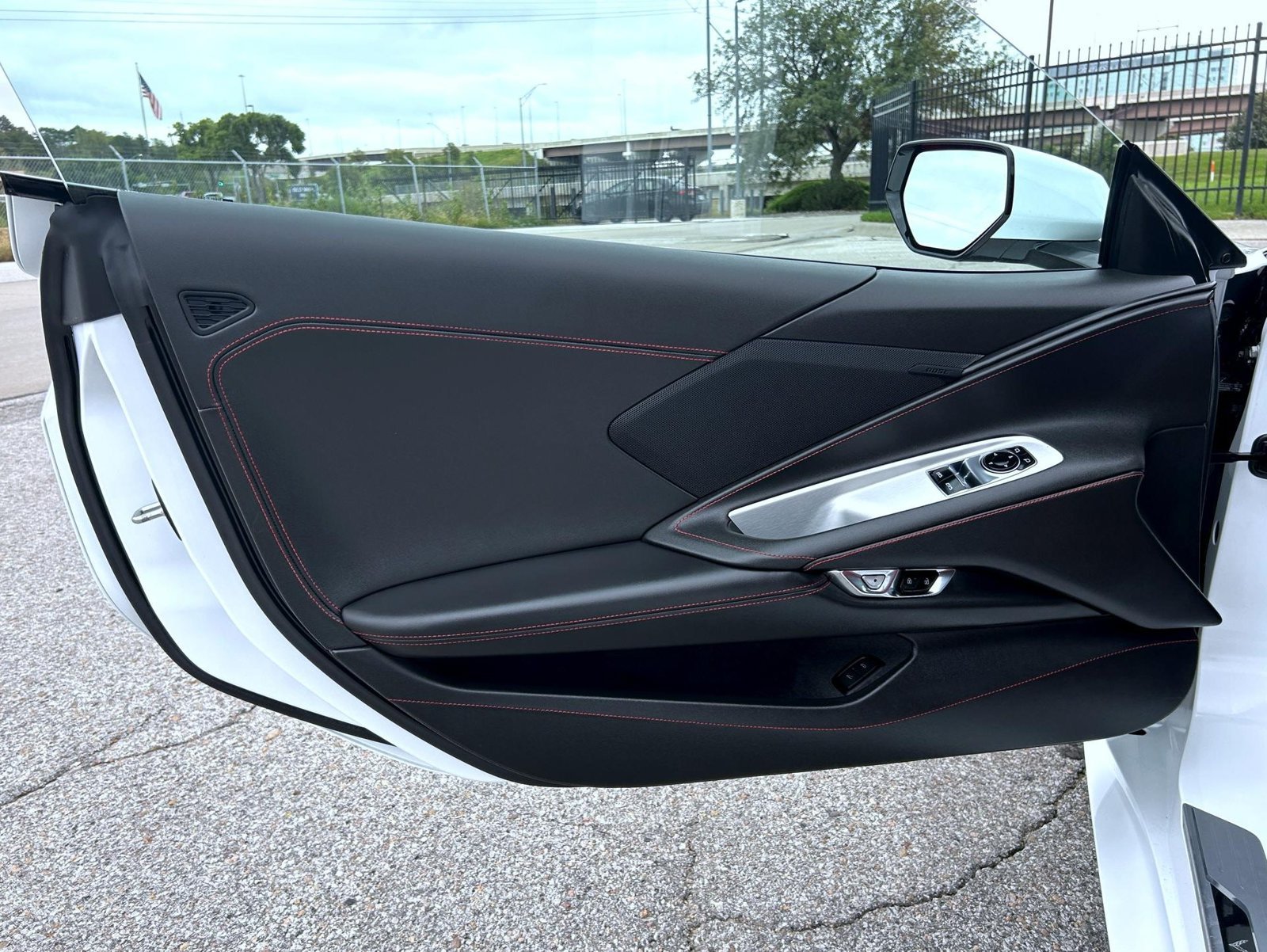 2026 Chevrolet Corvette 1LT - Photo 10