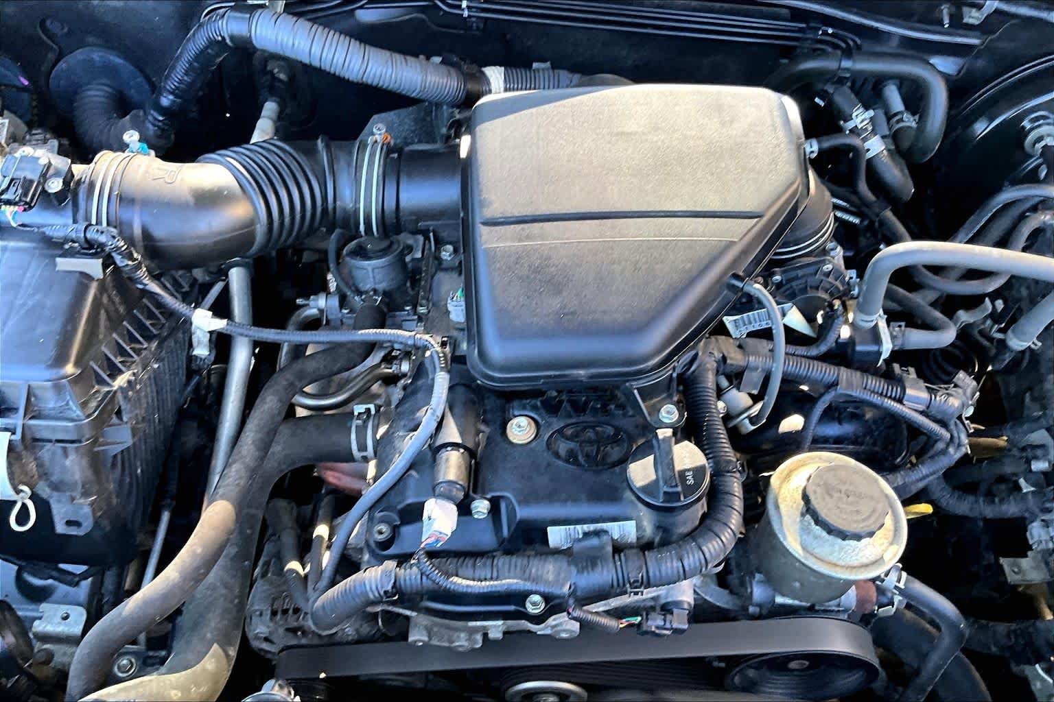 Used 2019 Magnetic Gray Metallic Toyota SR image 30