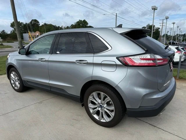 Used 2022 Silver Ford Titanium image 8