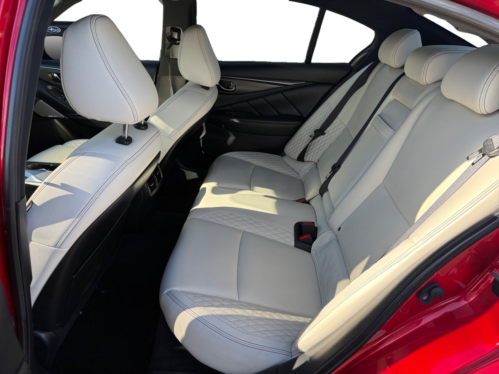 Used 2023 Red INFINITI Red Sport 400 image 16