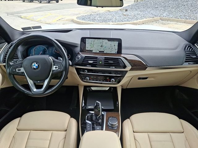Used 2018 White BMW xDrive30i image 15