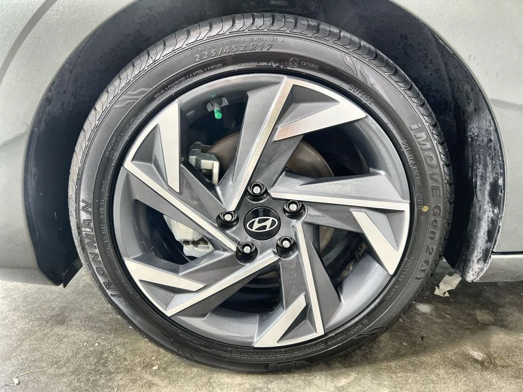 Used 2024 Gray Hyundai Limited image 19