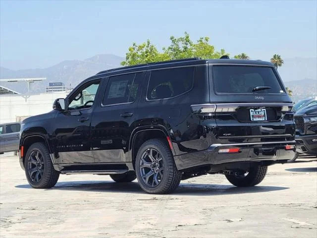 2026 Jeep Grand Wagoneer photo 2