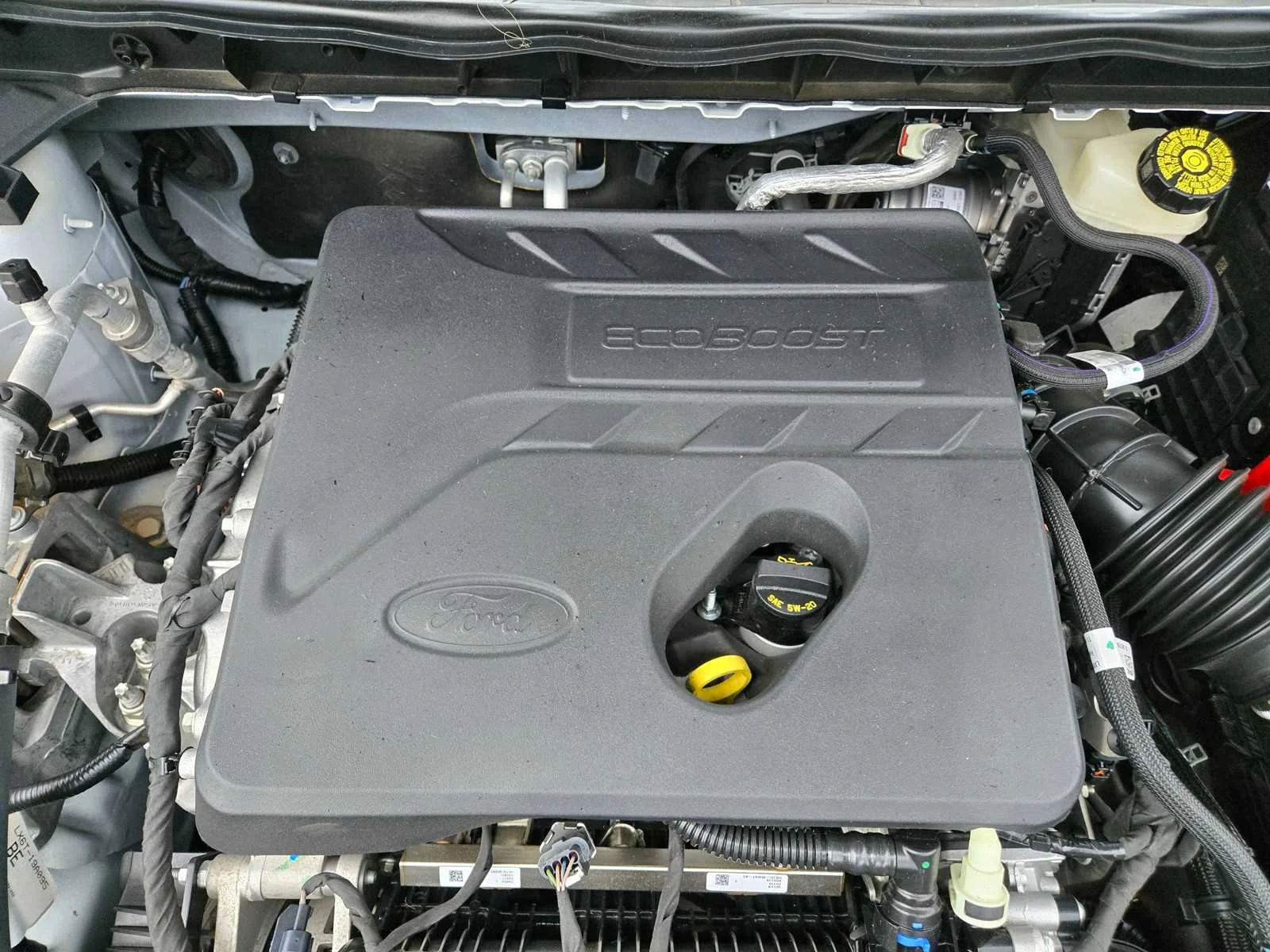 Used 2020  Ford SEL image 30