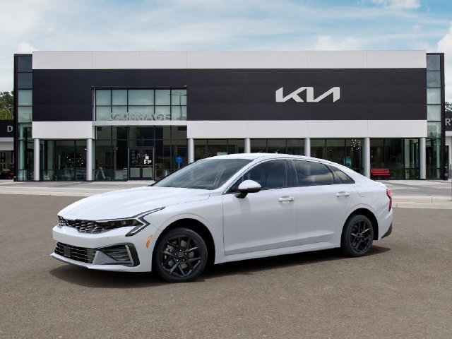 New 2027 White Kia LXS image 3