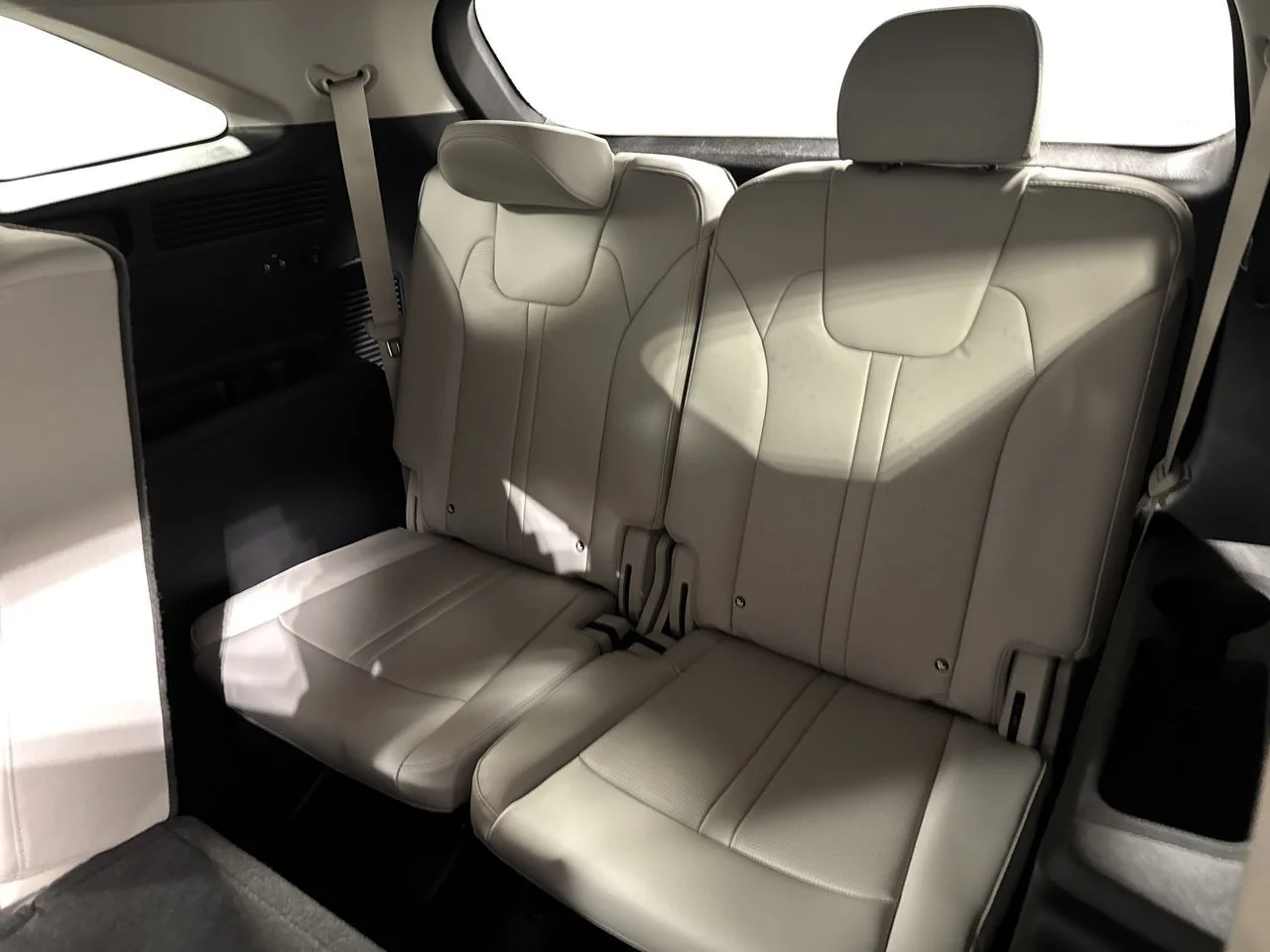 New 2026 Mineral Blue Kia EX image 30