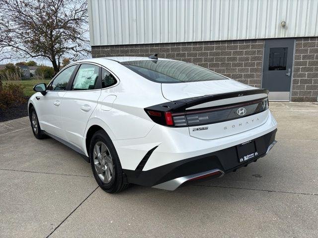 New 2026 Serenity White Hyundai SE image 40