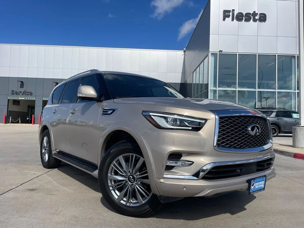 Used 2022 Beige INFINITI LUXE image 1