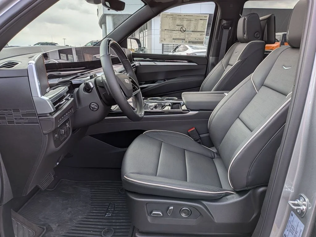 2026 Cadillac Escalade Sport - Photo 39