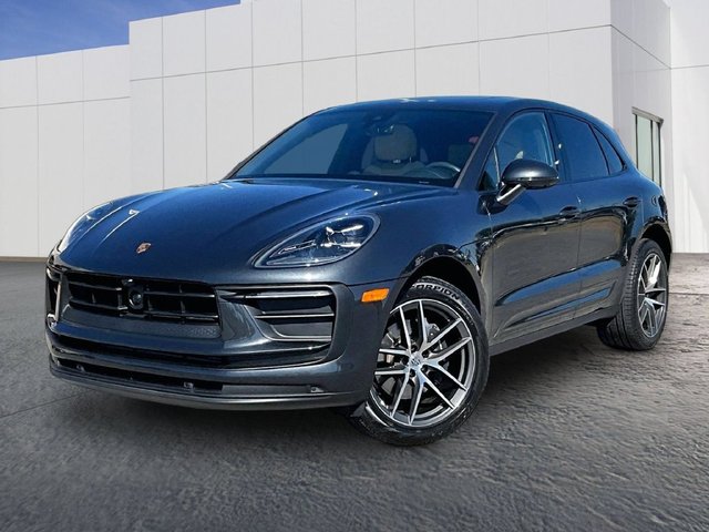 2026 Porsche Macan 
