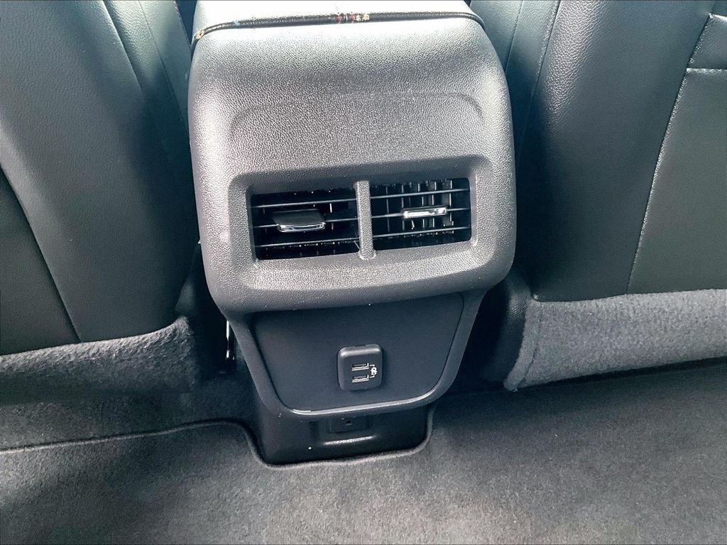 Used 2022 Gray Chevrolet RS image 29