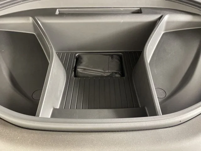 2025 Volvo EX90 Ultra - Photo 36