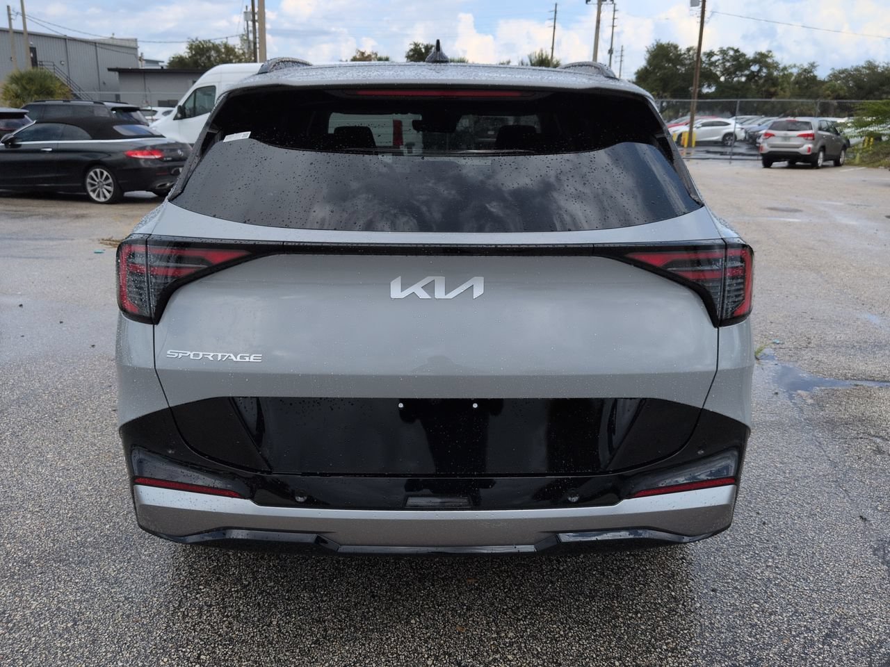 New 2027 Wolf Gray Kia SX image 5