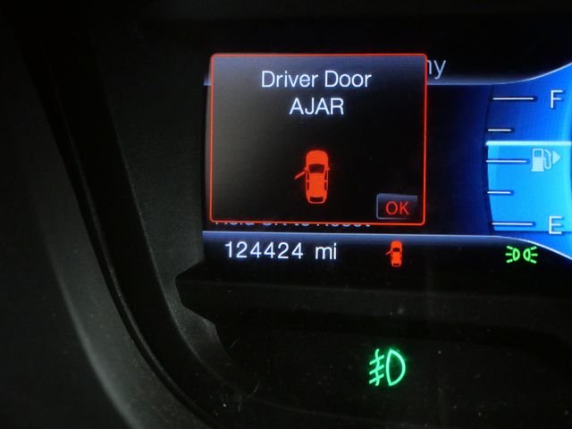 Used 2015 White Ford XLT image 24