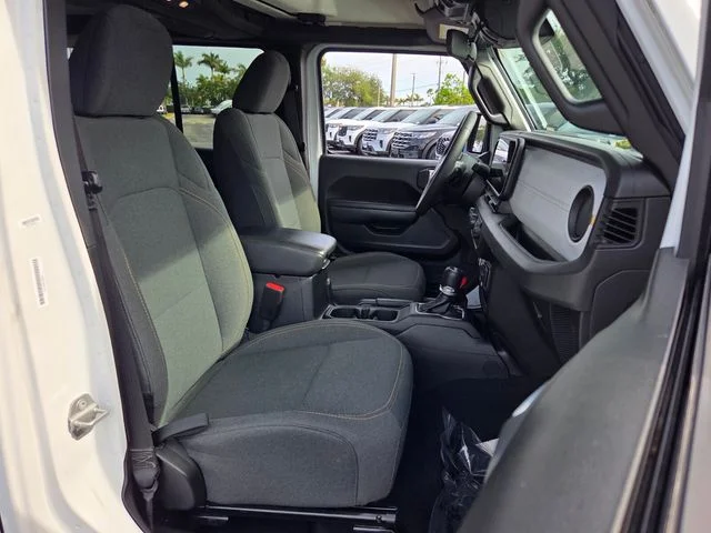 Used 2025 Bright White Clearcoat Jeep Sport S image 15