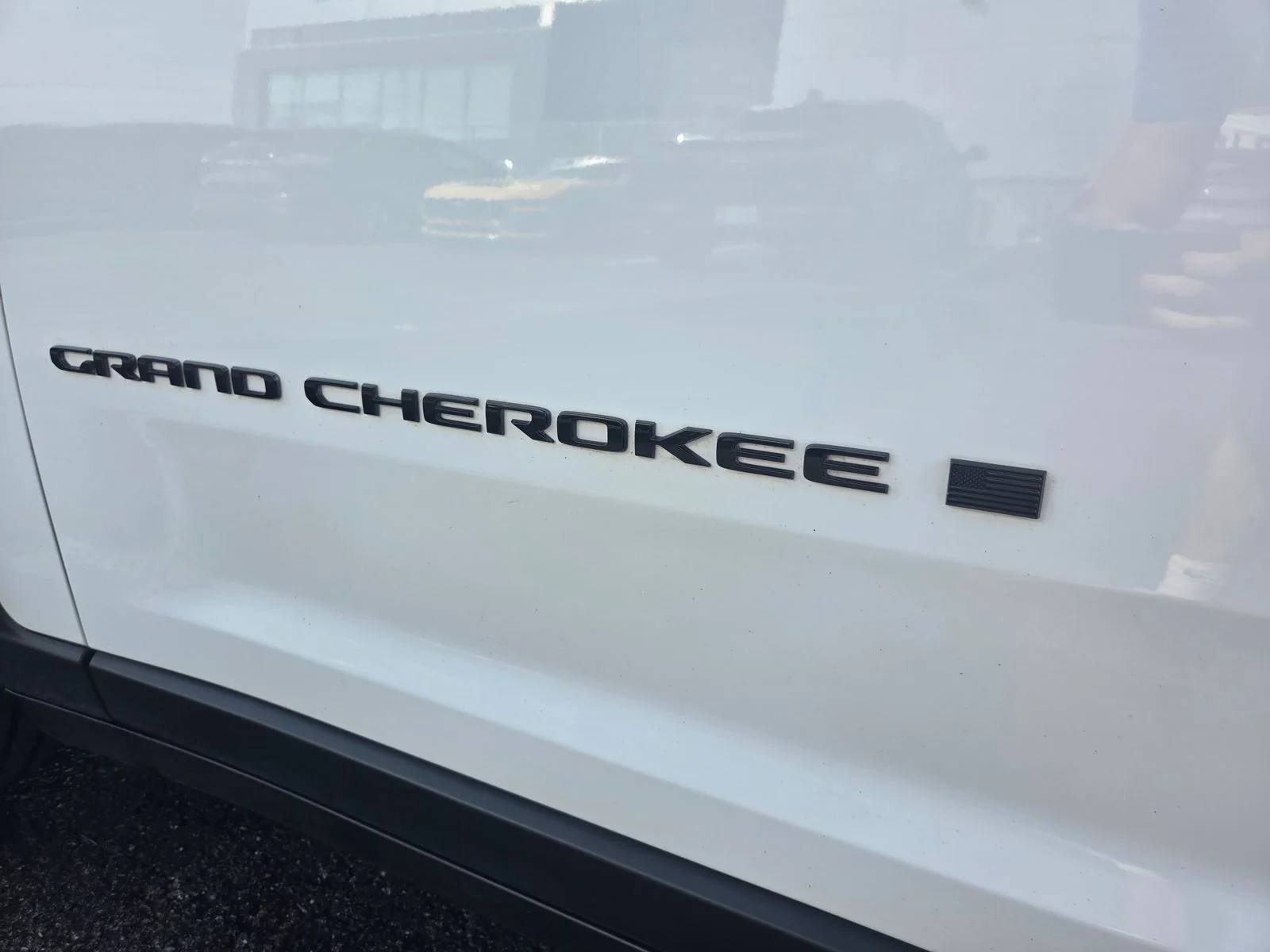 Used 2021 Bright White Clearcoat Jeep Altitude image 15