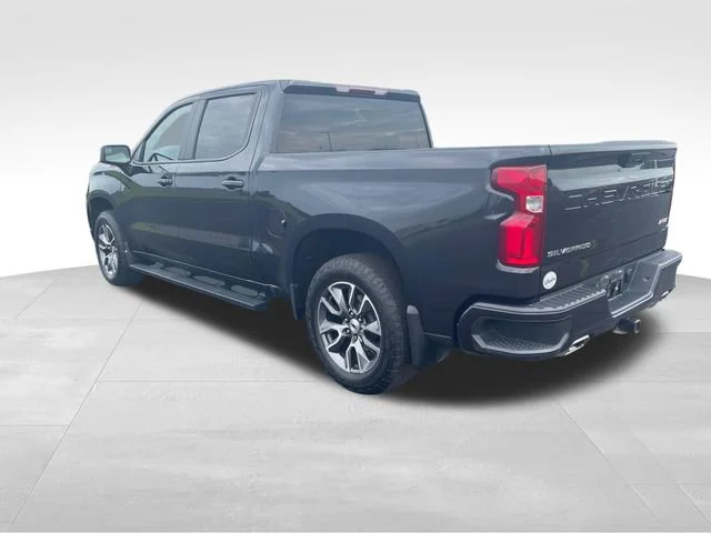 Used 2022 Dark Ash Metallic Chevrolet RST image 3