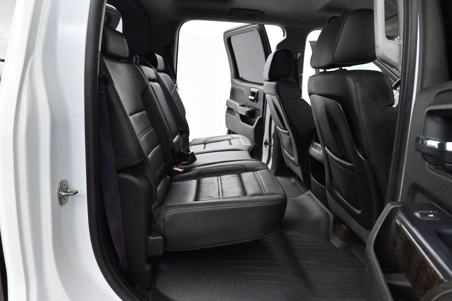 Used 2015 Summit White GMC Denali image 32
