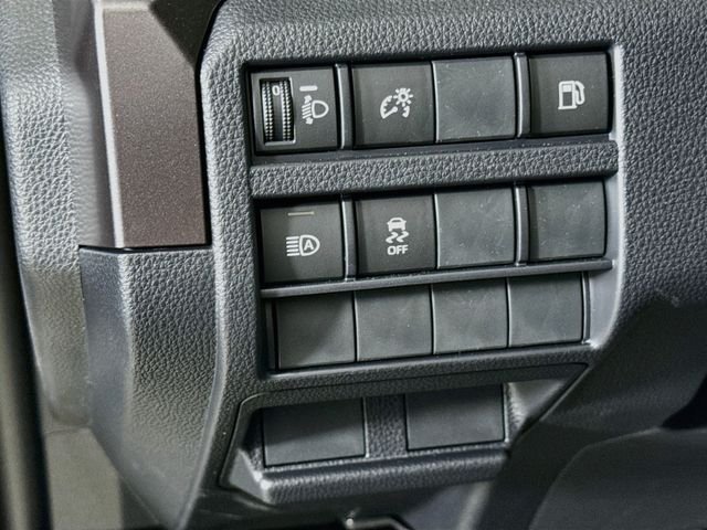 2026 Toyota 4Runner SR5 - Photo 10