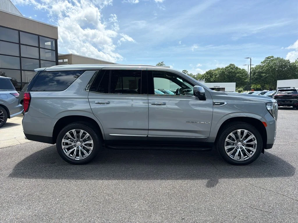 Used 2024 Sterling Metallic GMC Denali image 23