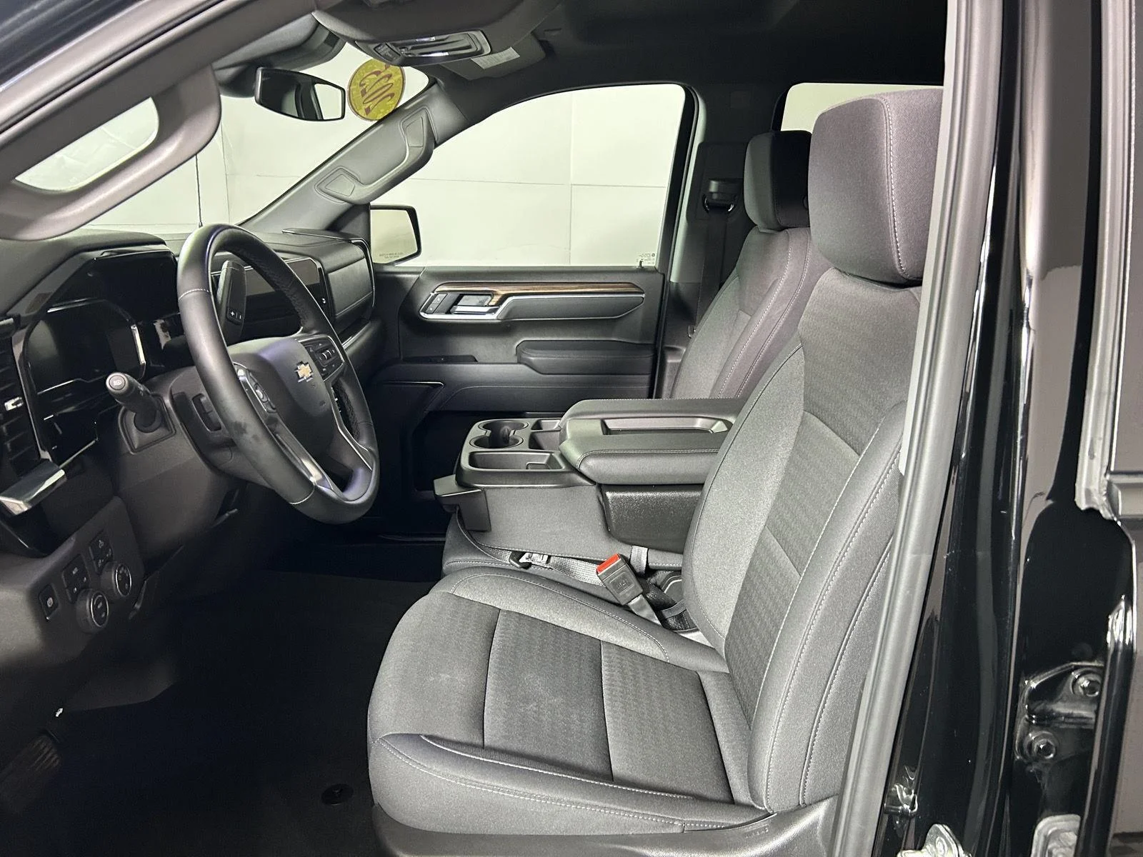 Used 2025 Black Chevrolet LT image 12