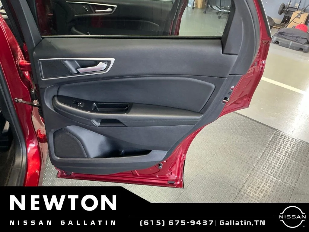 Used 2019 Ruby Red Metallic Ford SEL image 44