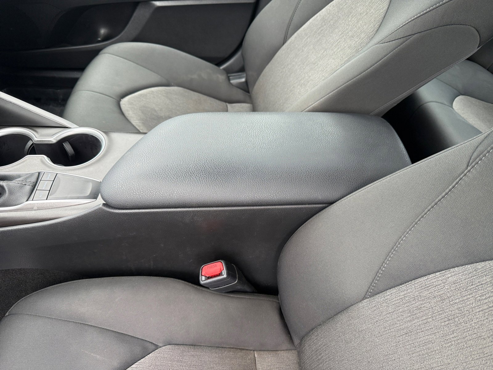 Used 2024 Predawn Gray Mica Toyota LE image 14