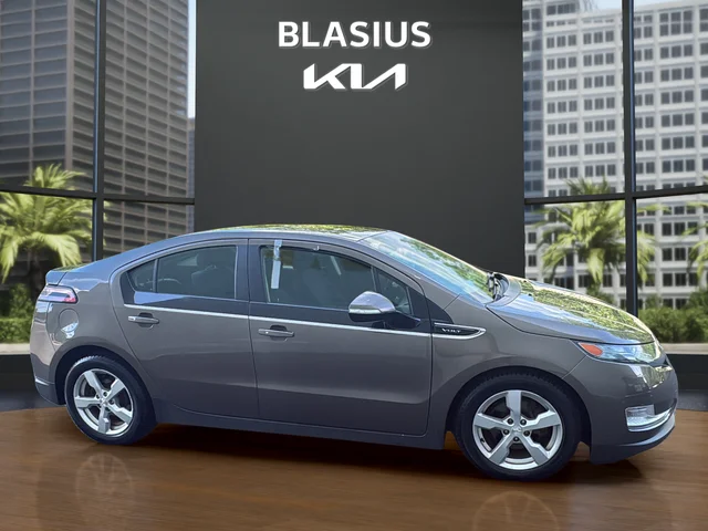 Used 2014 Brown Chevrolet Base image 6