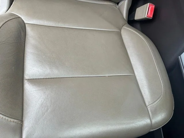 Used 2016 White Chevrolet LTZ image 17