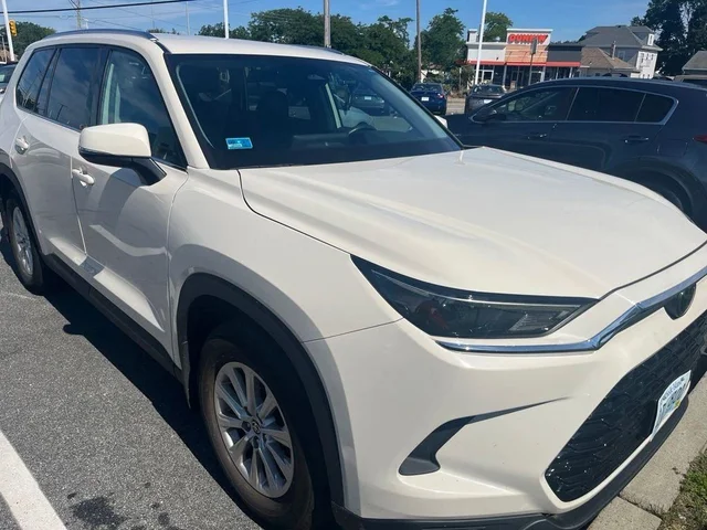 2024 Toyota Grand Highlander XLE