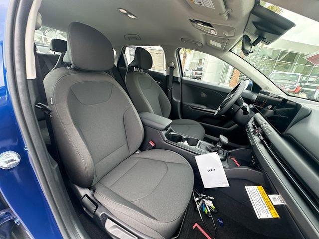 New 2026 Deep Sea Blue Kia LXS image 27