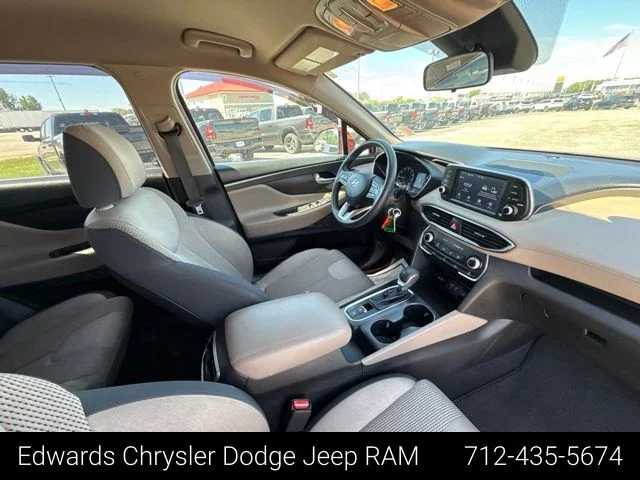 Used 2019 Red Hyundai SE image 35