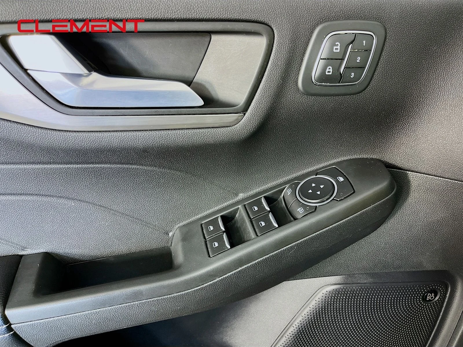 Used 2022 Blue Ford Titanium image 25
