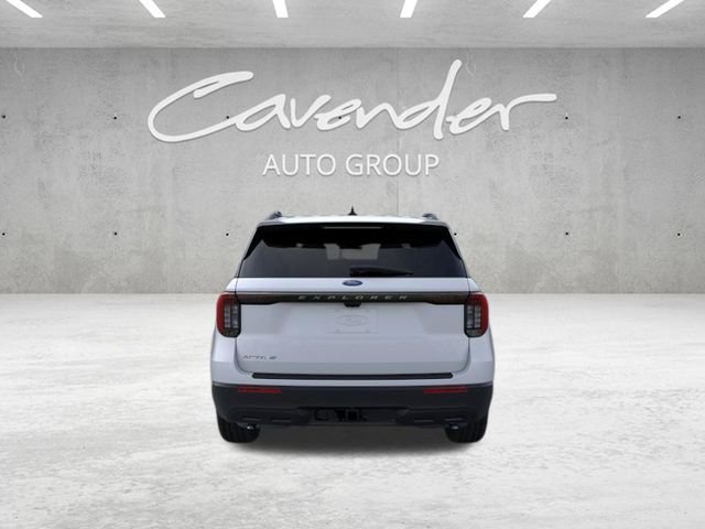 New 2026 Space White Metallic Ford Active image 6