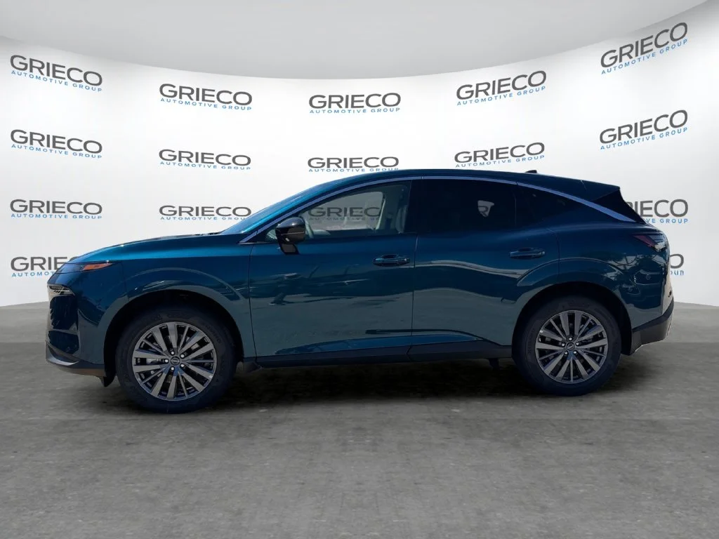 New 2027 Blue Nissan SV image 4