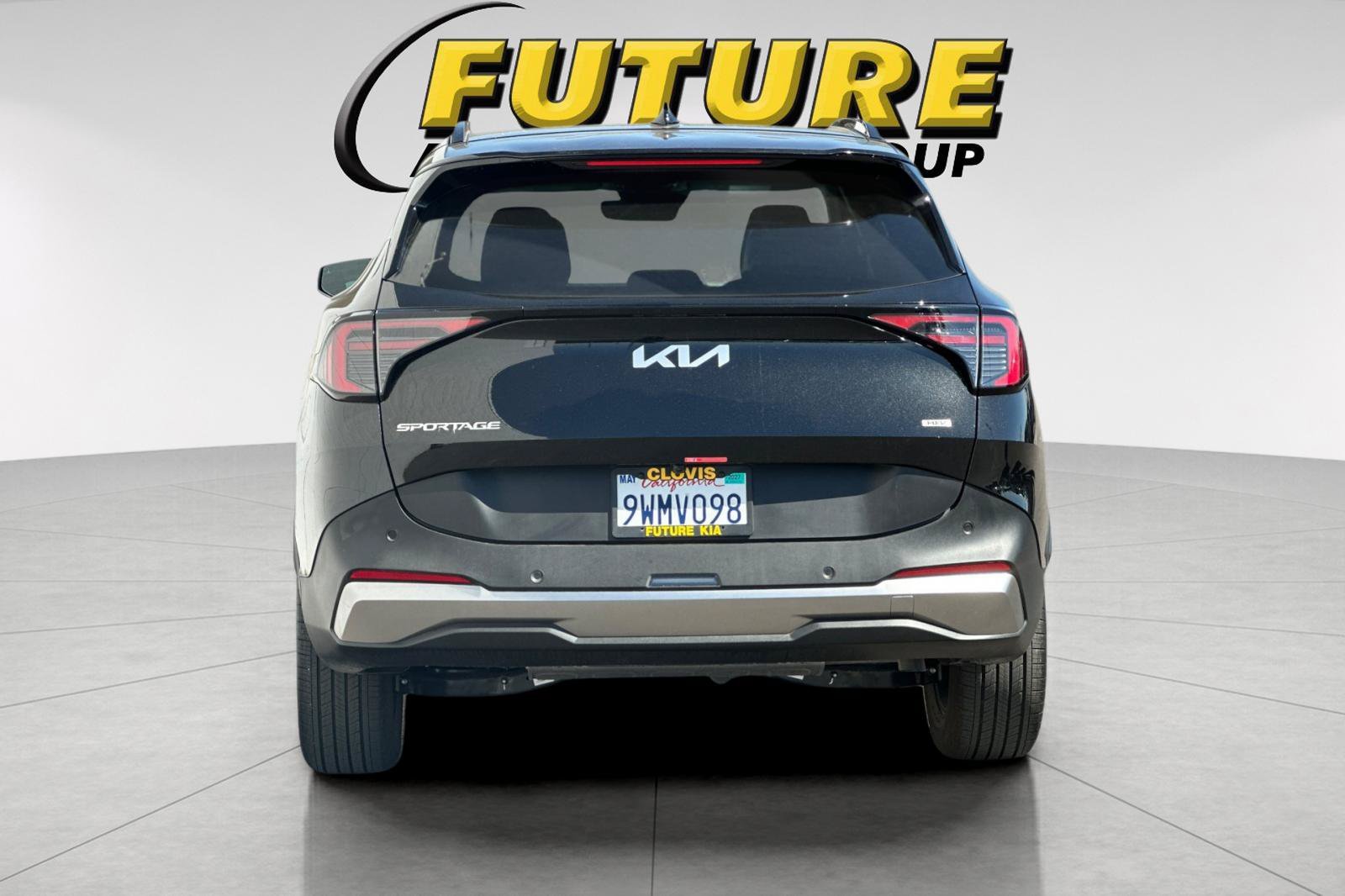 Used 2026 Black Kia EX image 5