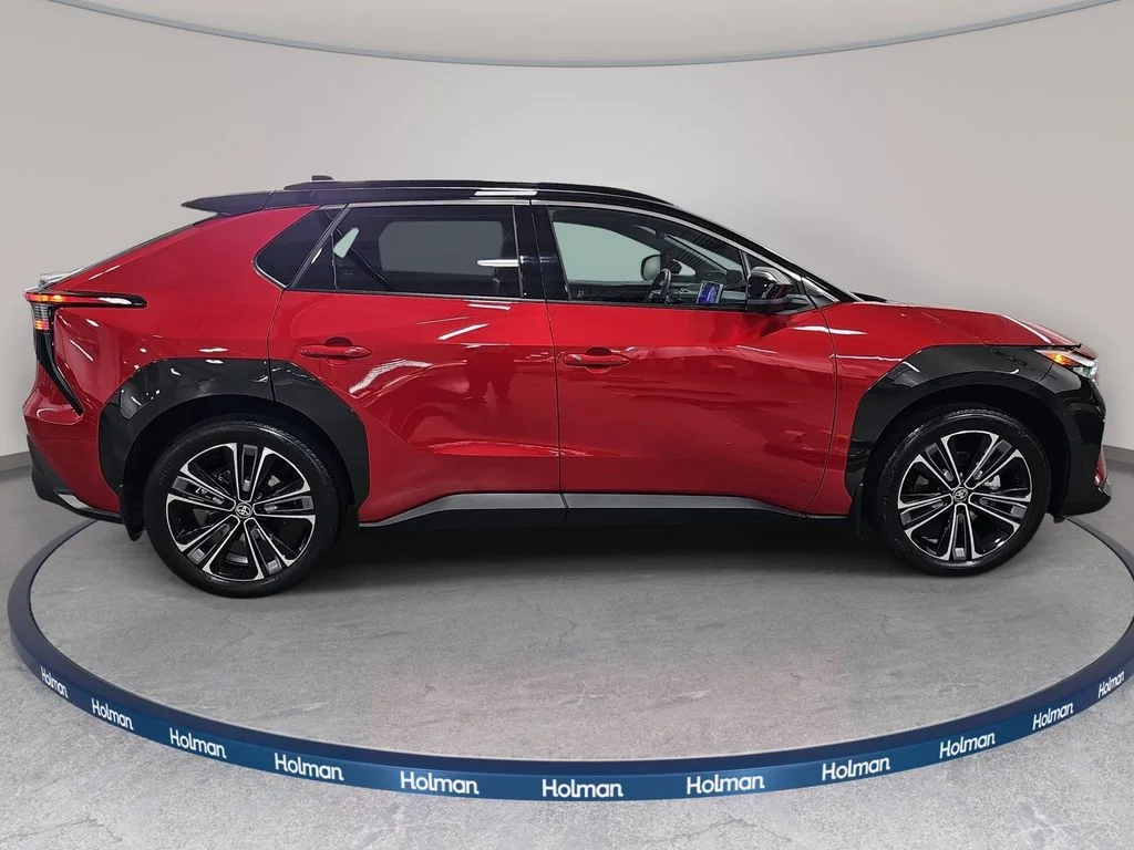 Used 2024 Red Toyota Limited image 5