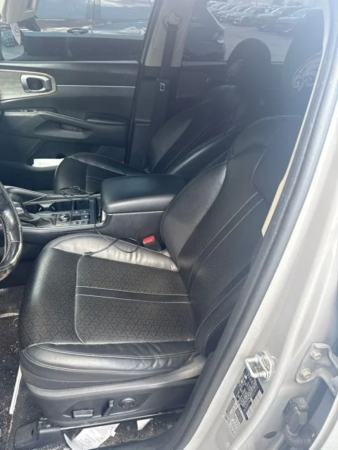 Used 2023 Gray Kia EX image 5