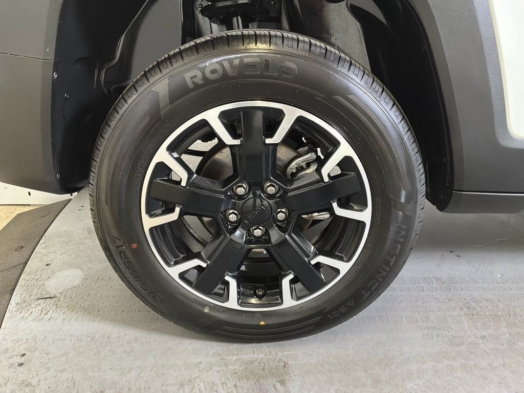 Certified Used 2023 White Jeep Trailhawk image 11