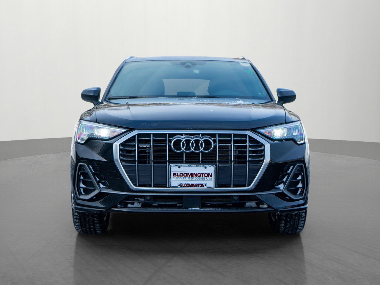 Used 2022 Audi Q3 S Line Premium with VIN WA1DECF38N1069178 for sale in Minneapolis, Minnesota