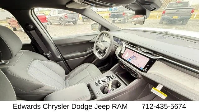 New 2026 White Jeep Laredo image 38