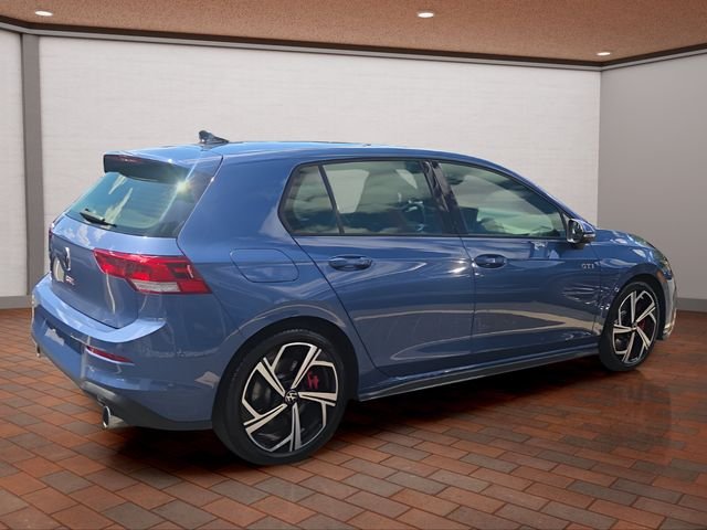 Used 2025 Slate Blue Metallic Volkswagen 2.0T SE image 3