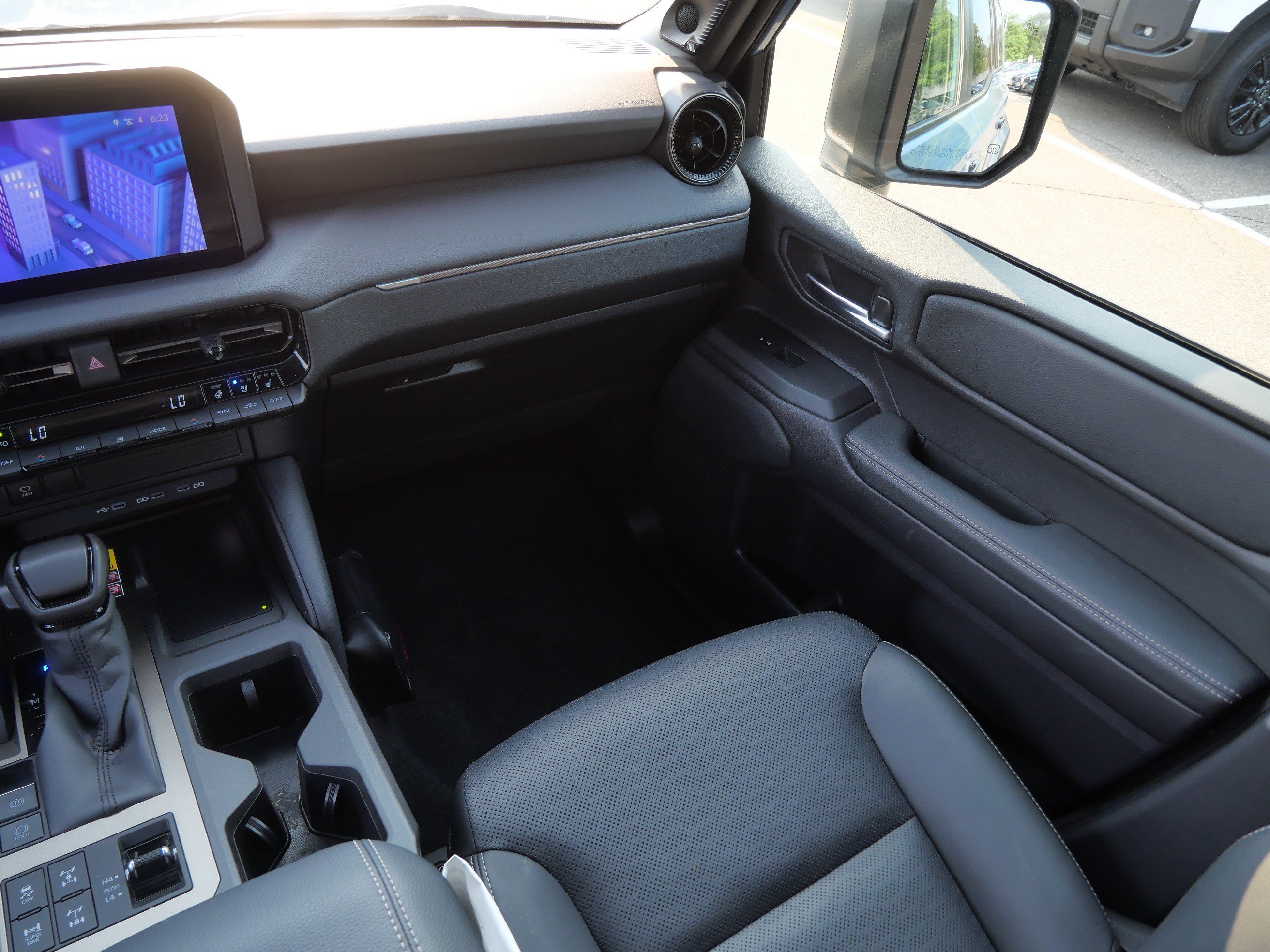 Certified Used 2025 Heritage Blue/Gray Scape Toyota  image 12