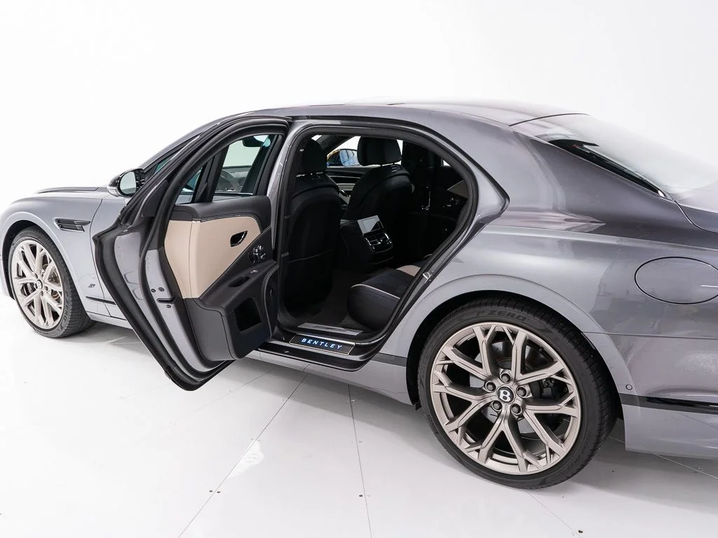 Certified Used 2023 Tungsten Bentley S image 20