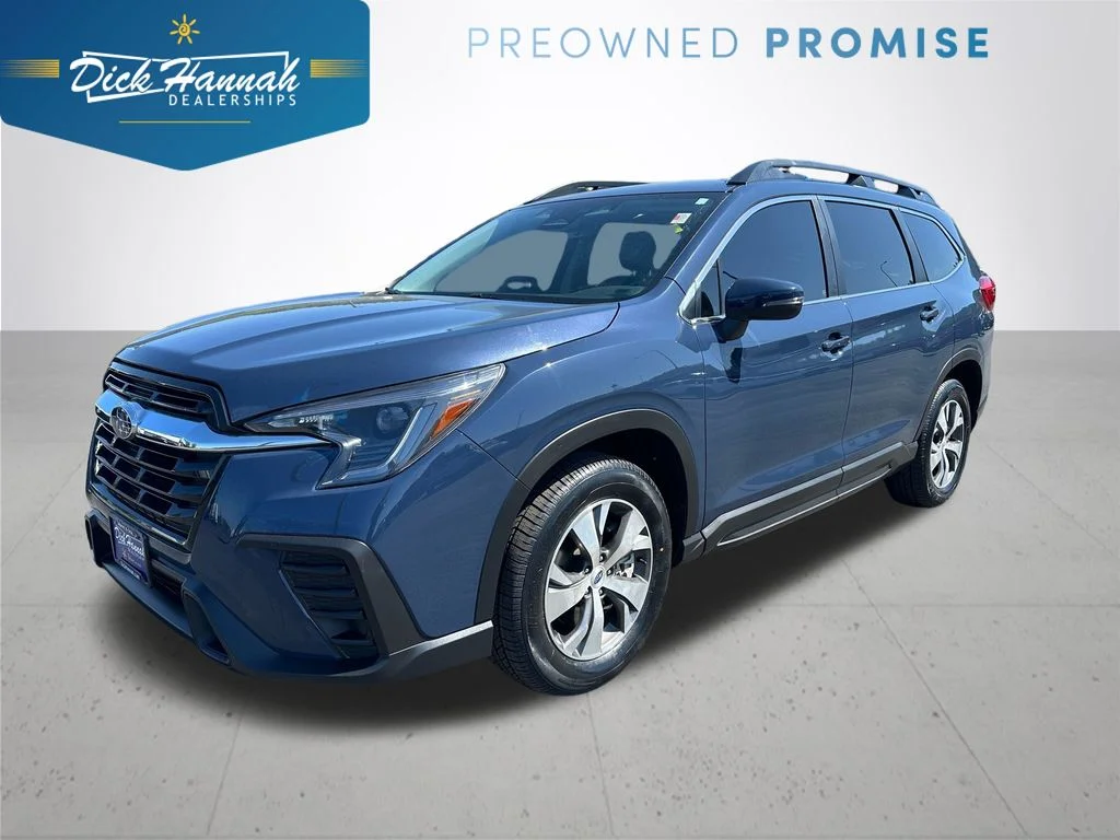 2023 Subaru Ascent Premium 8 Passenger's photo