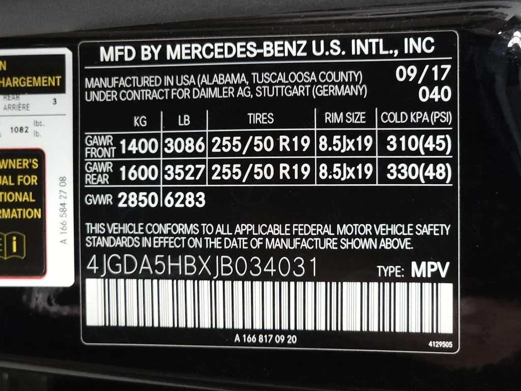 Used 2018 Black Mercedes-Benz GLE 350 image 36