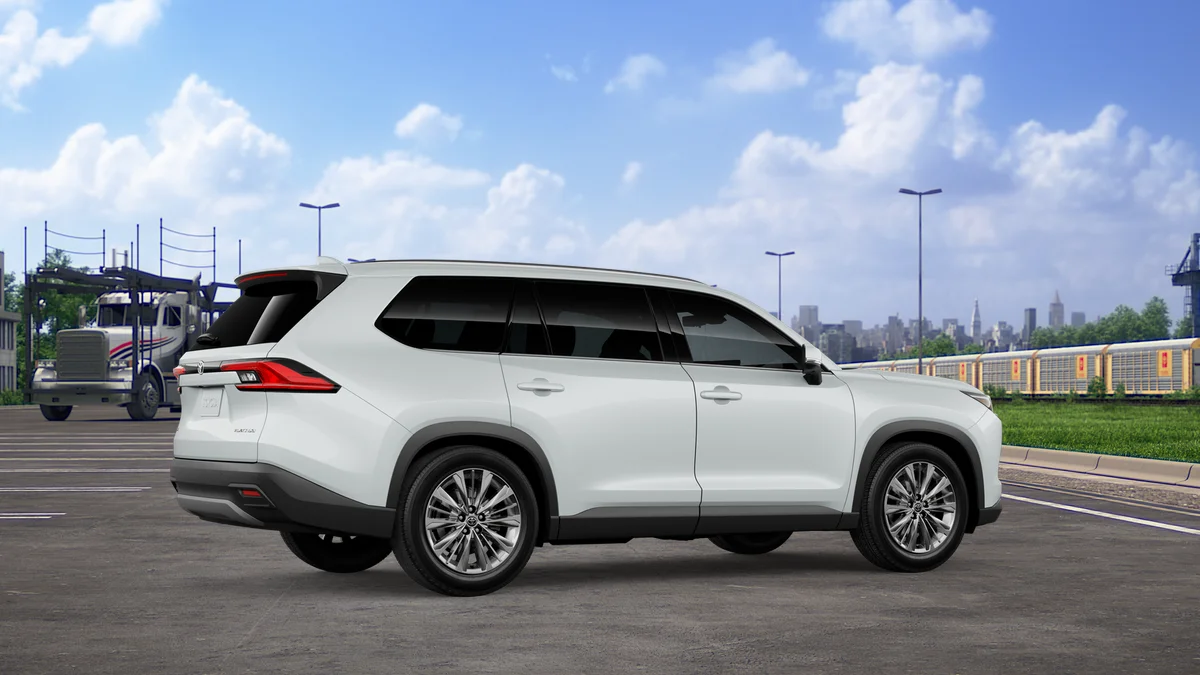 New 2026 Wind Chill Pearl Toyota Platinum image 11