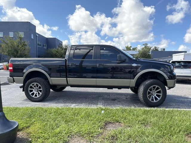 Used 2006 Black Ford King Ranch image 6