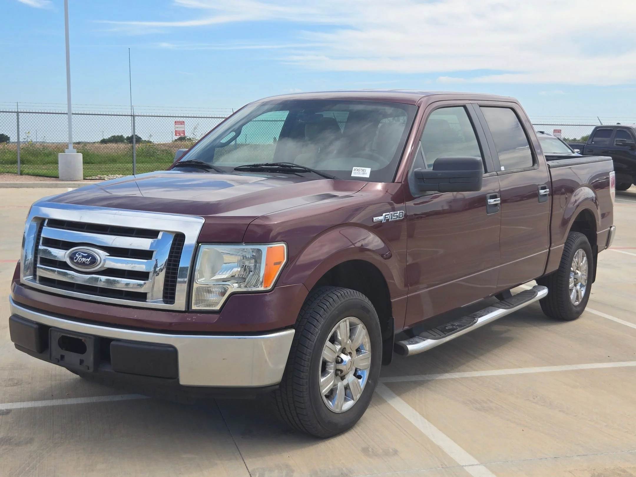 Used 2010 Red Ford XLT image 7